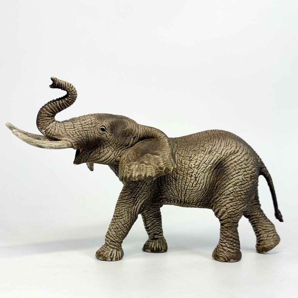 2015 Schleich Bull Male African Elephant Wildlife Animal Figure D-73527